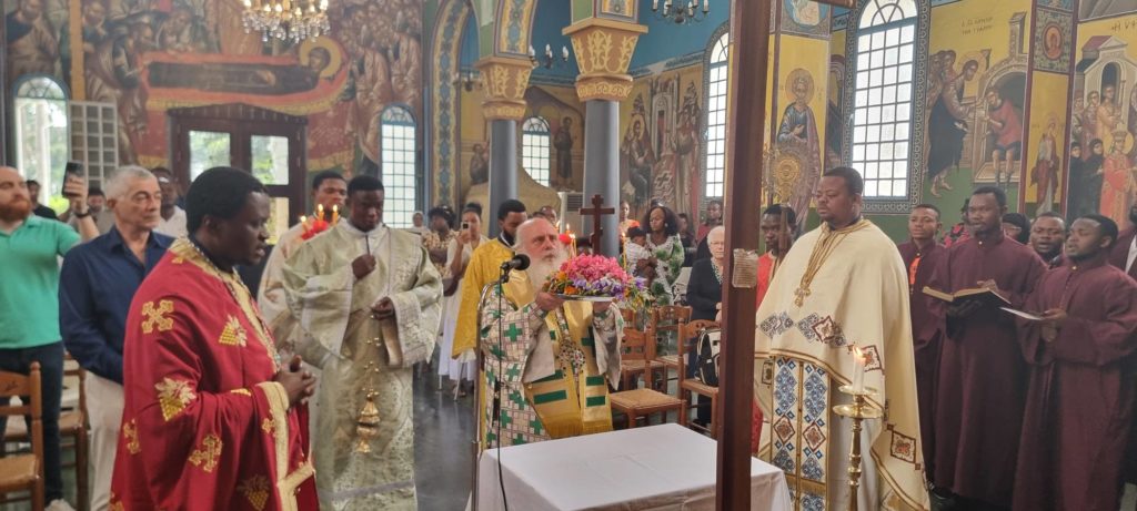 Η Κυριακή της Σταυροπροσκυνήσεως στην Ιερά Μητρόπολη Κινσάσας
