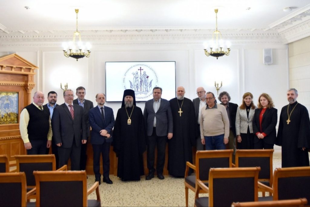 В Общецерковной аспирантуре состоялось заседание Объединенного диссертационного совета по теологии