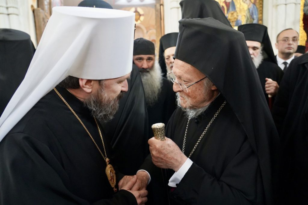 Το τετ α τετ του Οικουμενικού Πατριάρχη με τον Μητροπολίτη Ιλαρίωνα στην Τιφλίδα