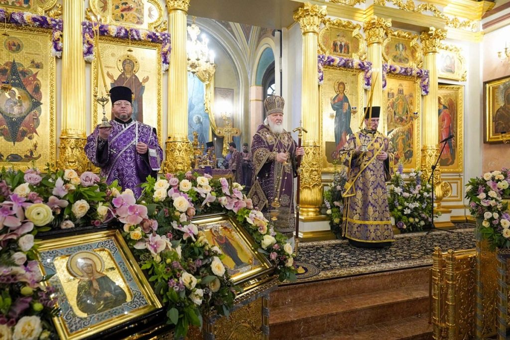 В день памяти блаженной Матроны Московской Святейший Патриарх Кирилл совершил Литургию в Покровском ставропигиальном монастыре
