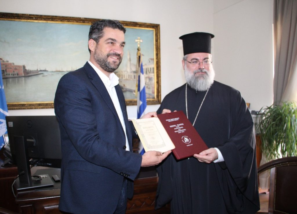 Η πρώτη θεσμική συνάντηση του Κυδωνίας Τίτου με τον Δήμαρχο Χανίων