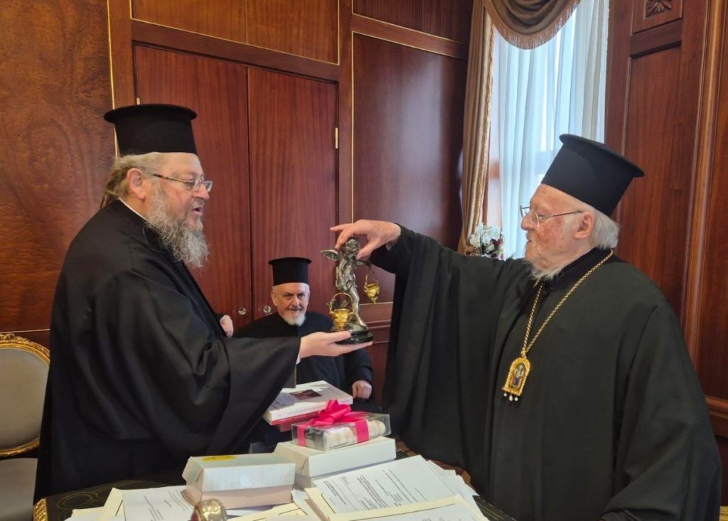 Ο Μητροπολίτης Ρούσσε Ναούμ στον Οικουμενικό Πατριάρχη