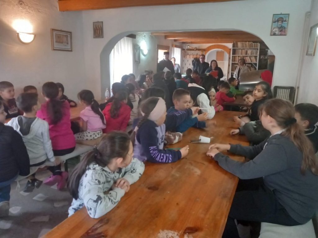 Centru de tineret în Coveş, Sibiu, în cadrul unui proiect al Patriarhiei Române