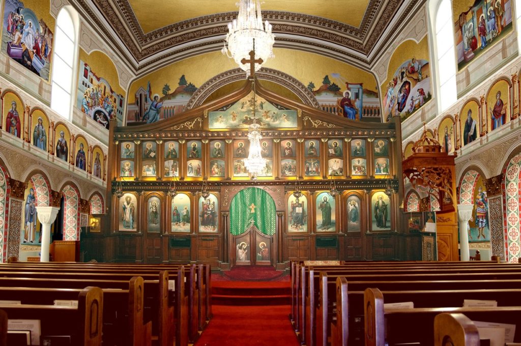 Έλληνες αγιογράφοι από τη Θεσσαλονίκη αγιογραφούν εκκλησία στο Σαν Αντόνιο των ΗΠΑ