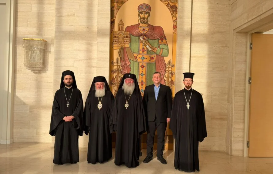 Έφτασε στην Τιφλίδα η αντιπροσωπία του Πατριαρχείου Ρουμανίας