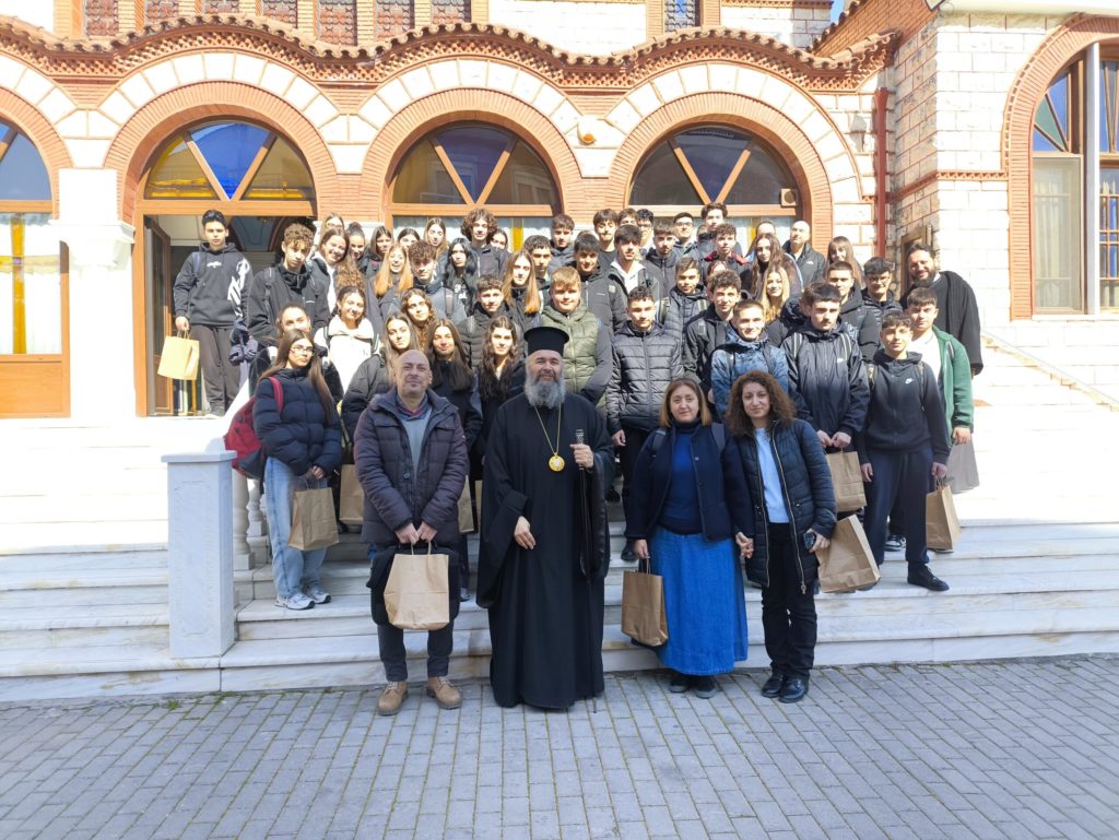 Διάλογος του Μητροπολίτου Φλωρίνης Ειρηναίου με μαθητές στην Πτολεμαΐδα
