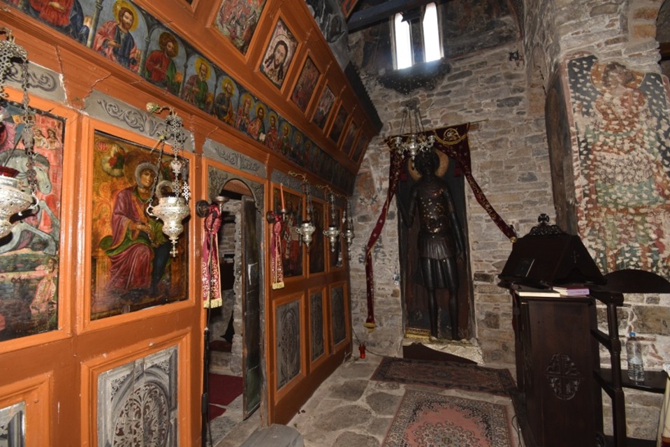 Συντήρηση της μοναδικής ξυλόγλυπτης εικόνας του Αγίου Γεωργίου, στην Ομορφοκκλησιά της Καστοριάς