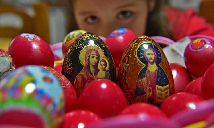 Η Θεολογική Σχολή Εκκλησίας Κύπρου στη φιλανθρωπική εκστρατεία «Υιοθετήστε μια οικογένεια το Πάσχα»