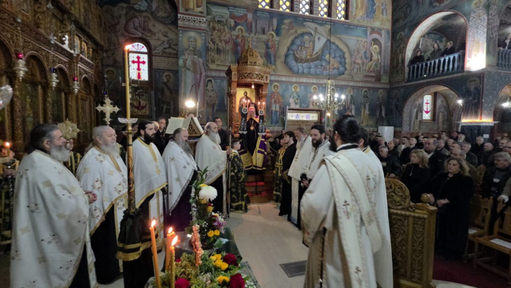 Πλήθος πιστών στον Δ΄ Κατανυκτικό Εσπερινό της Ιεράς Μητροπόλεως Φλωρίνης, Πρεσπών και Εορδαίας