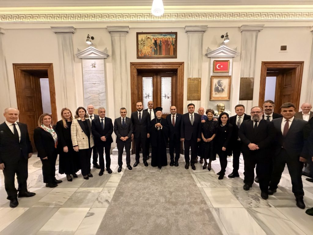 Ο Οικουμενικός Πατριάρχης παρέστη στο δείπνο Ιφτάρ που παρέθεσε το Ζωγράφειο Λύκειο