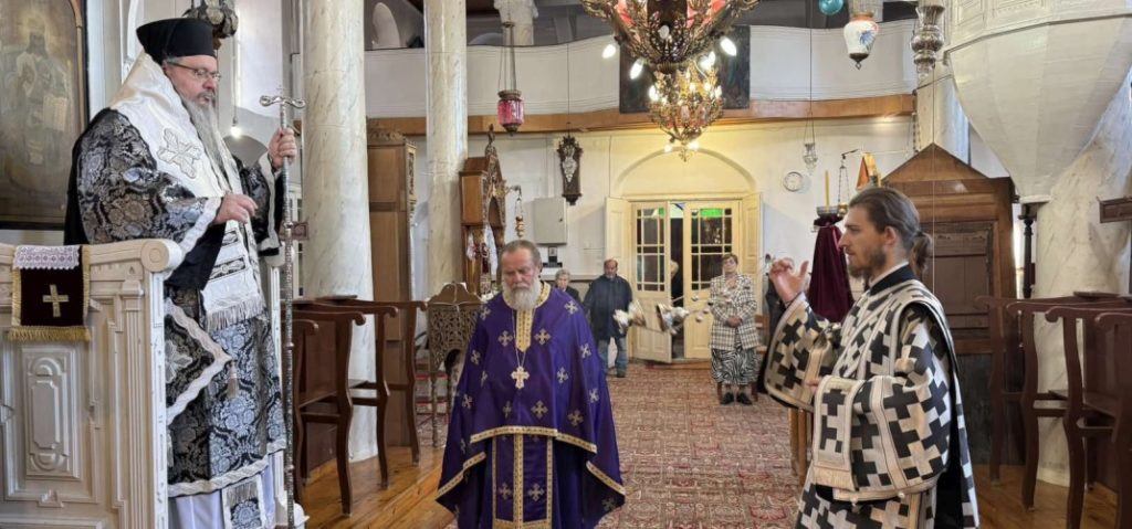 Λαρίσης Ιερώνυμος: Να φτάσουμε στην Ανάσταση με καθαρή καρδιά