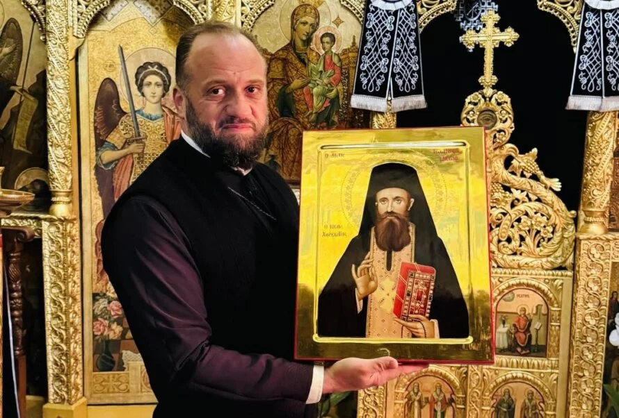 Asezământul Românesc din Ierusalim a oferit Mănăstirii Hozeva o icoană a Sf. Ioan Iacob de la Neamț, „românul sfânt din Țara Sfântă”