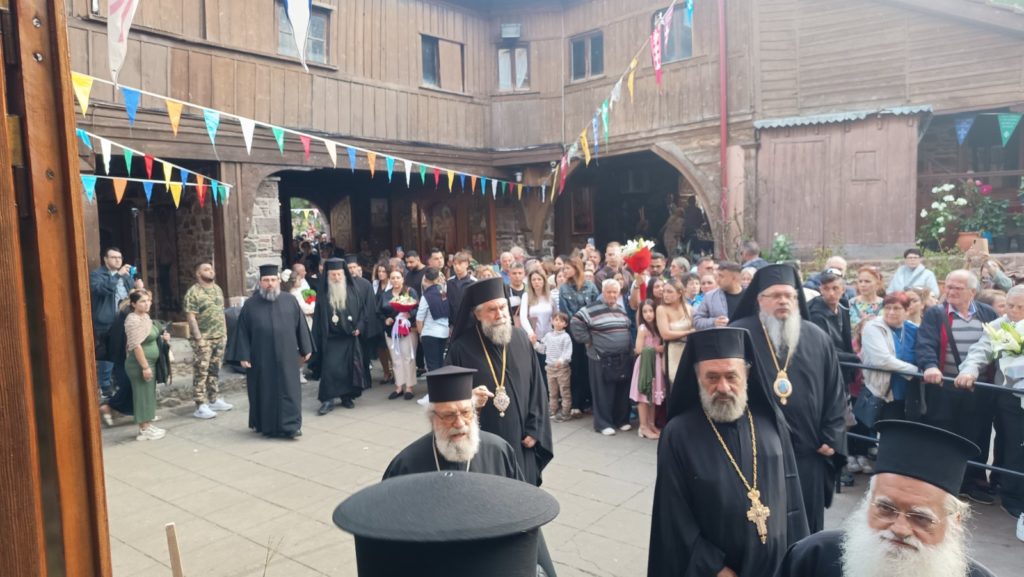 Λαμπρός εορτασμός στον Ταξιάρχη Μανταμάδου – Σερρών Θεολόγος: «Άνοιξη ψυχών και ελπίδων»