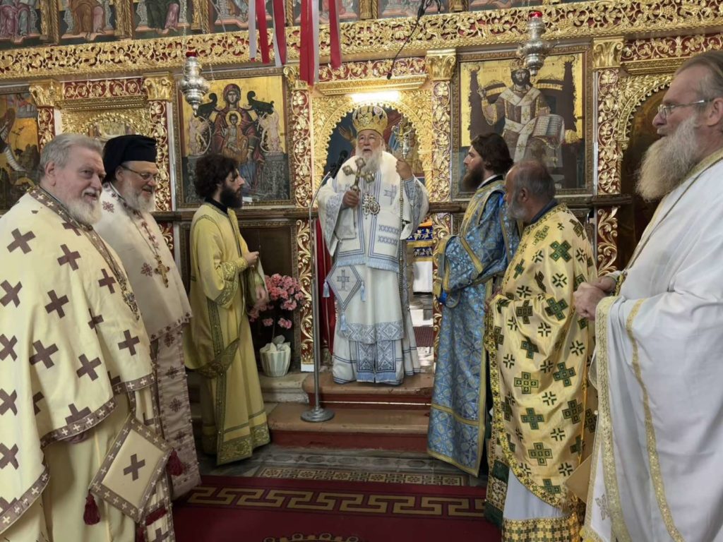 Η Κυριακή των Μυροφόρων και καθαγιασμός Ιερού Θυσιαστηρίου στην Κέρκυρα