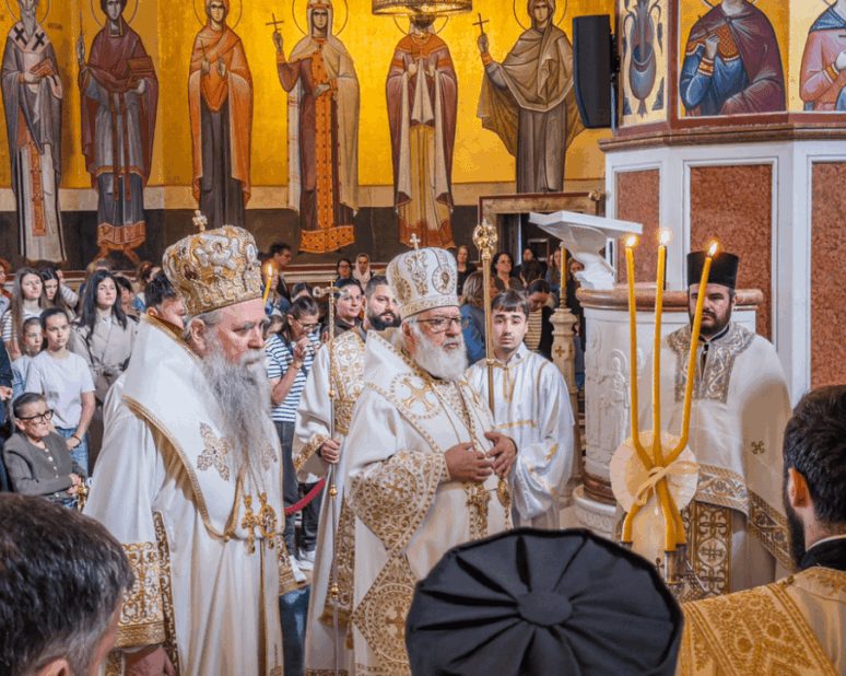 Митрополит Јоаникије и Епископ Варсануфије богослужили у Саборном храму у Подгорици