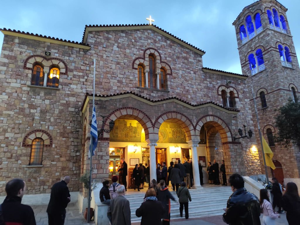 Επιτάφιος θρήνος, την Μεγάλη Παρασκευή, στον Άγιο Δημήτριο Αμπελοκήπων