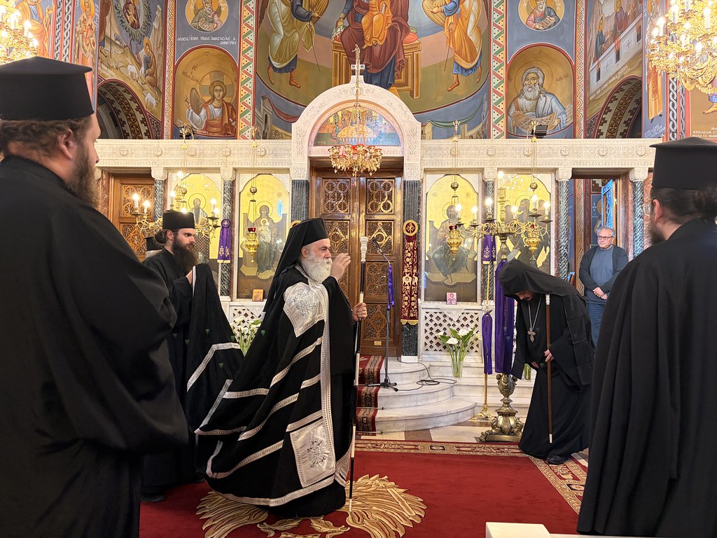 Η Ακολουθία του Νυμφίου στην Ι. Μητρόπολη Κορίνθου
