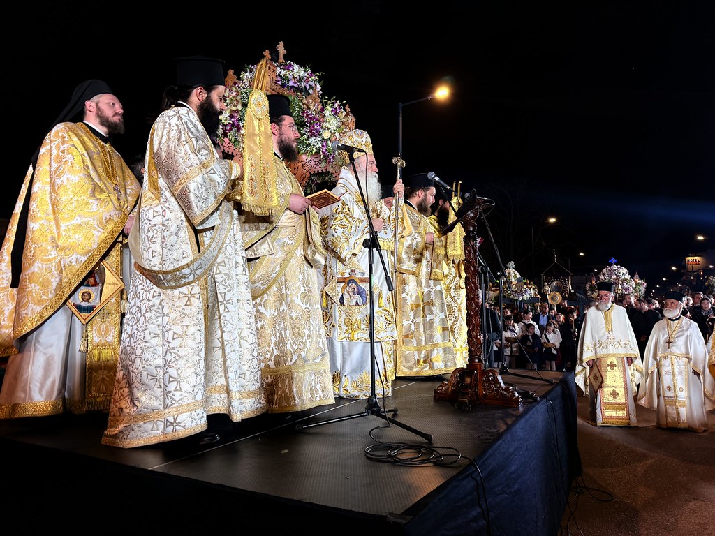 Η Σύναξη των Επιταφίων στην Ιερά Μητρόπολη Κορίνθου