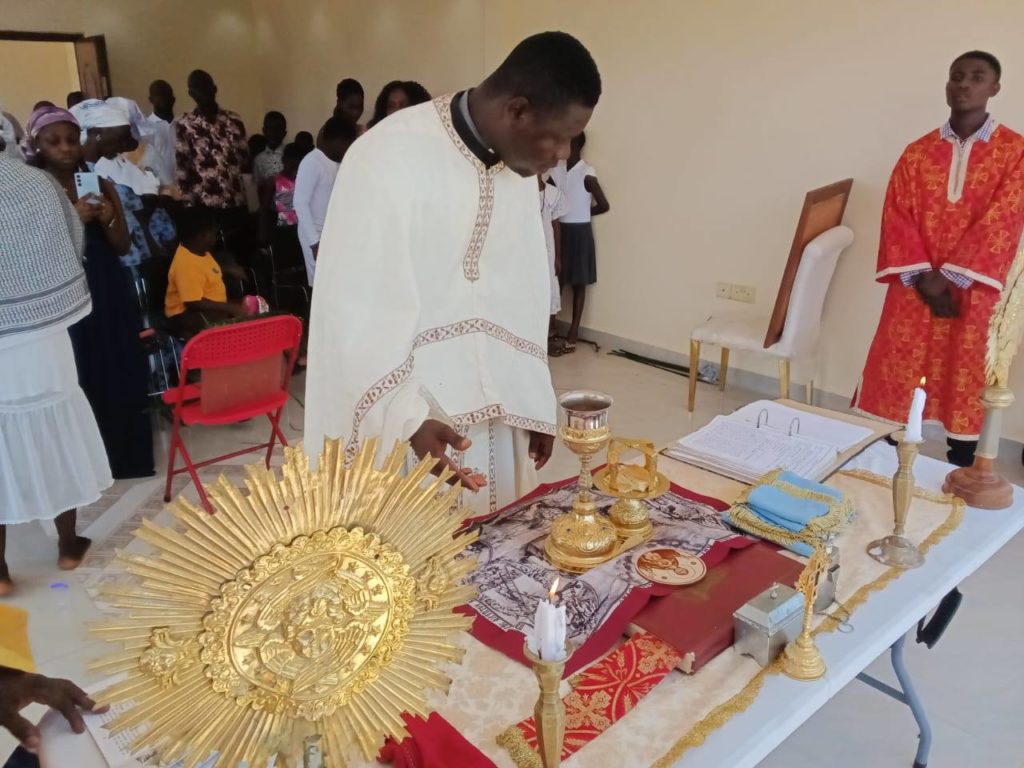 Για πρώτη φορά τελέστηκε Θεία Λειτουργία σε νέα Ορθόδοξη κοινότητα στη Γκάνα