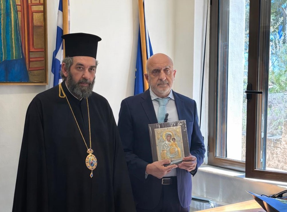 Επίσκεψη του Μητροπολίτη Λάμπης στον Δήμο Σφακίων