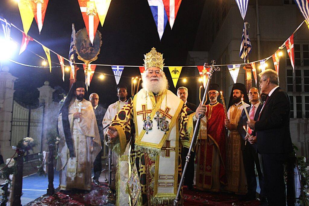 البابا ثيودروس يحتفل بخدمة الهجمة