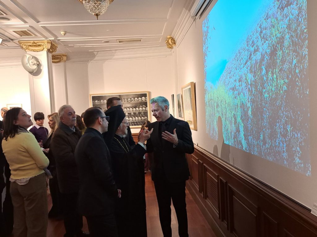 Ο Οικουμενικός Πατριάρχης στην έκθεση της Αγιορειτικής Εστίας «Άγιον Όρος. Τόπος σιωπής»