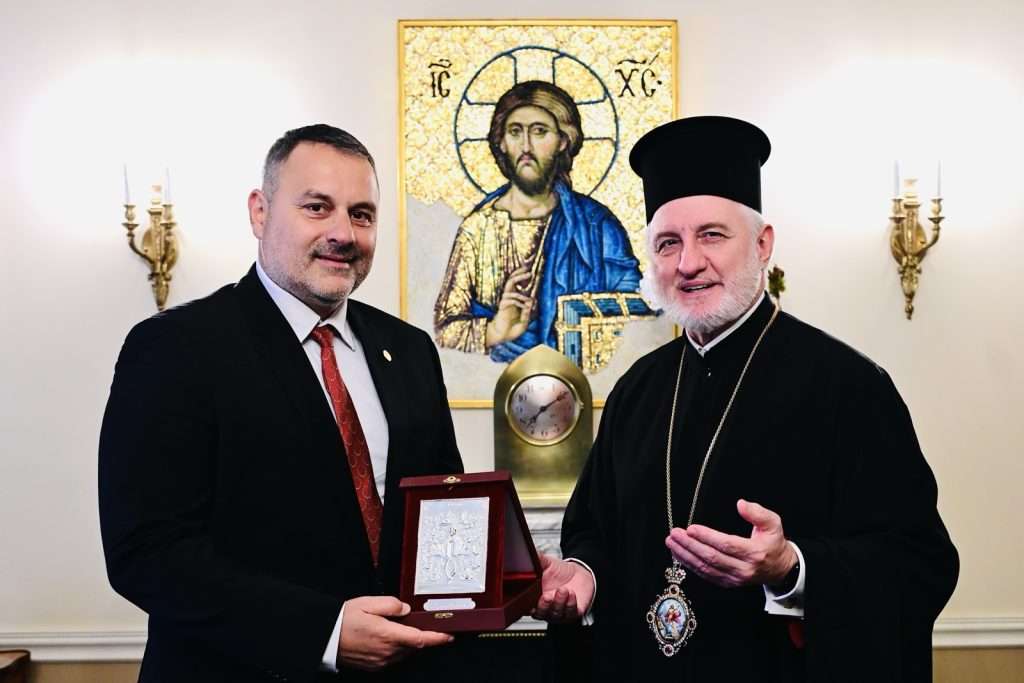 Στον Αρχιεπίσκοπο Αμερικής ο Δήμαρχος Μεσολογγίου με αφορμή τα 200 χρόνια της Εξόδου