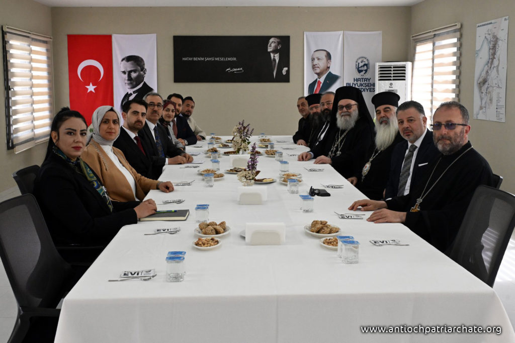 Patriarch John X and Delegation Visit the Municipal Council of Antioch