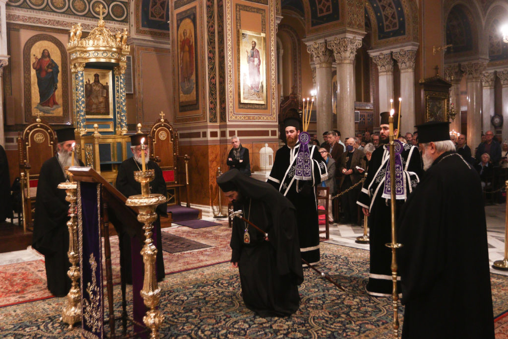 Ο Όρθρος της Μ. Τετάρτης στον Μητροπολιτικό Ναό Αθηνών