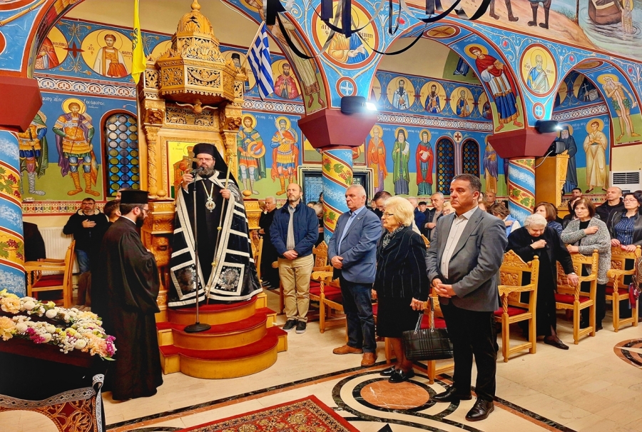 Το Ιερό Ευχέλαιο από τον Μαρωνείας Παντελεήμων