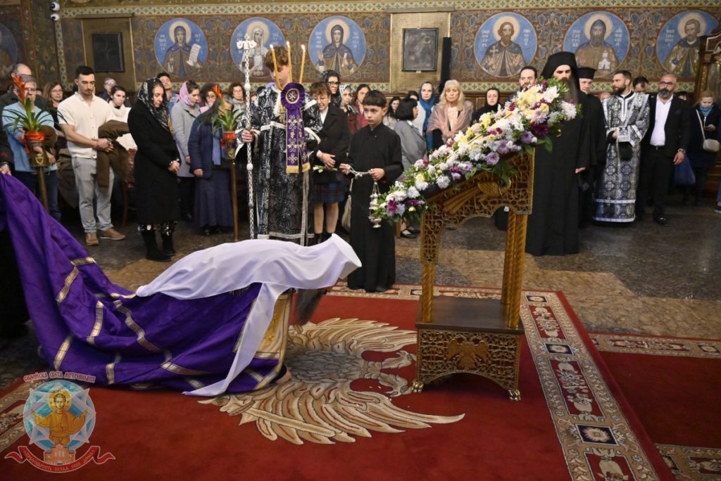 Трето Последование на Жениха в митрополитския катедрален храм „Св. вмчца Неделя“