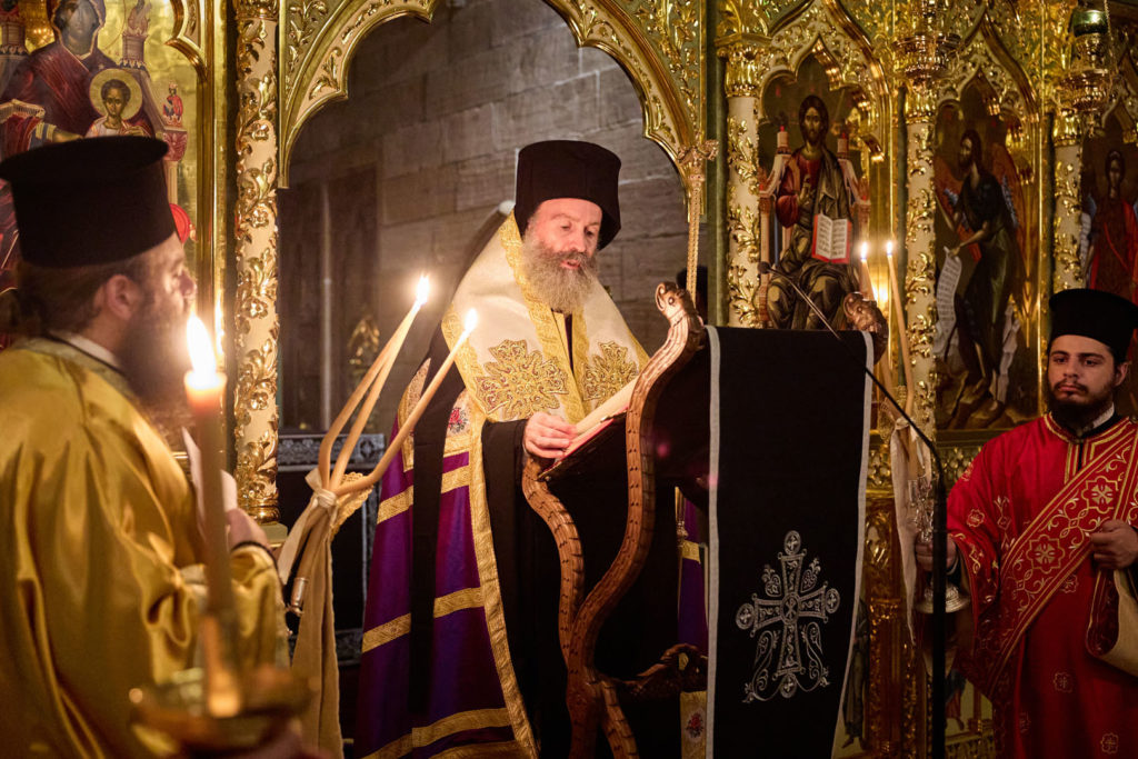 Ο Αυστραλίας Μακάριος στην Ακολουθία των Αγίων Παθών στο Σύδνεϋ