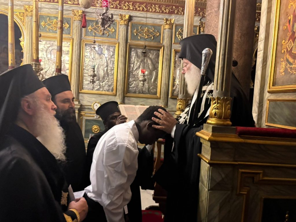 Ο Πατριάρχης Αλεξανδρείας τέλεσε τη μοναχική κουρά του δόκιμου μοναχού Ειρηναίου