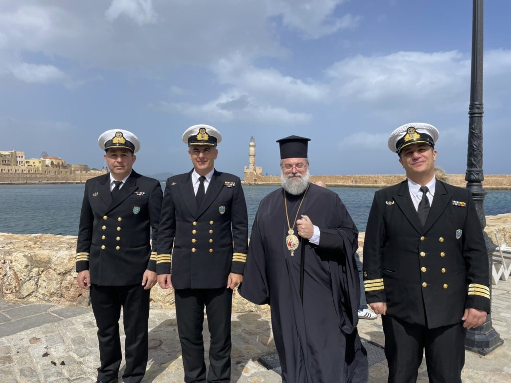 Επίσκεψη του Μητροπολίτη Κυδωνίας Τίτου στον Λιμενάρχη Χανίων