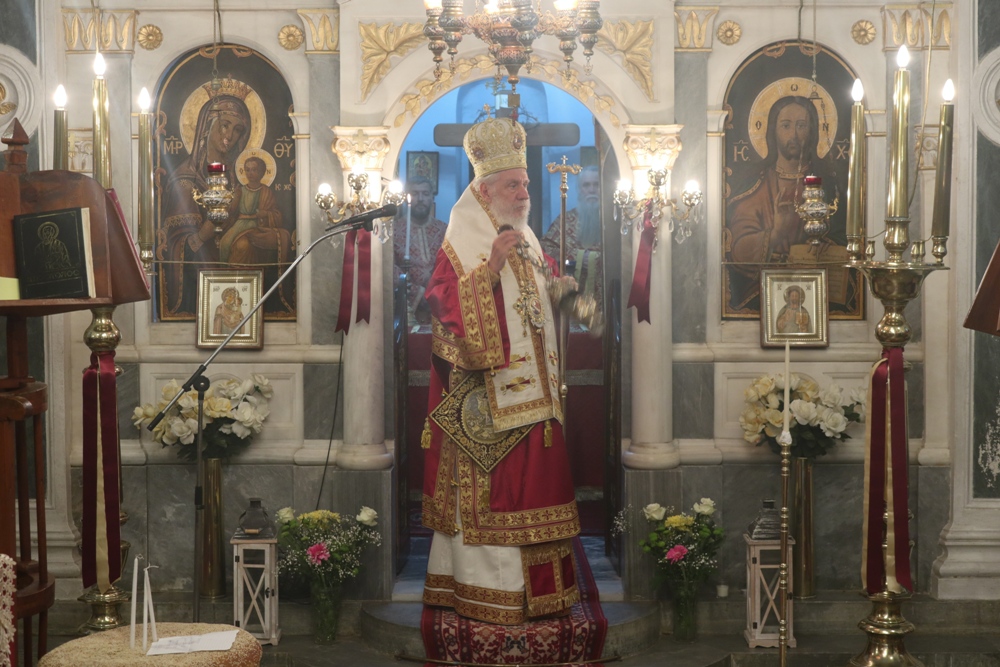 Αρχιερατικός Εσπερινός στον Ι.Ν. Ζωοδόχου Πηγής στο χωριό Επισκοπείο της Άνδρου