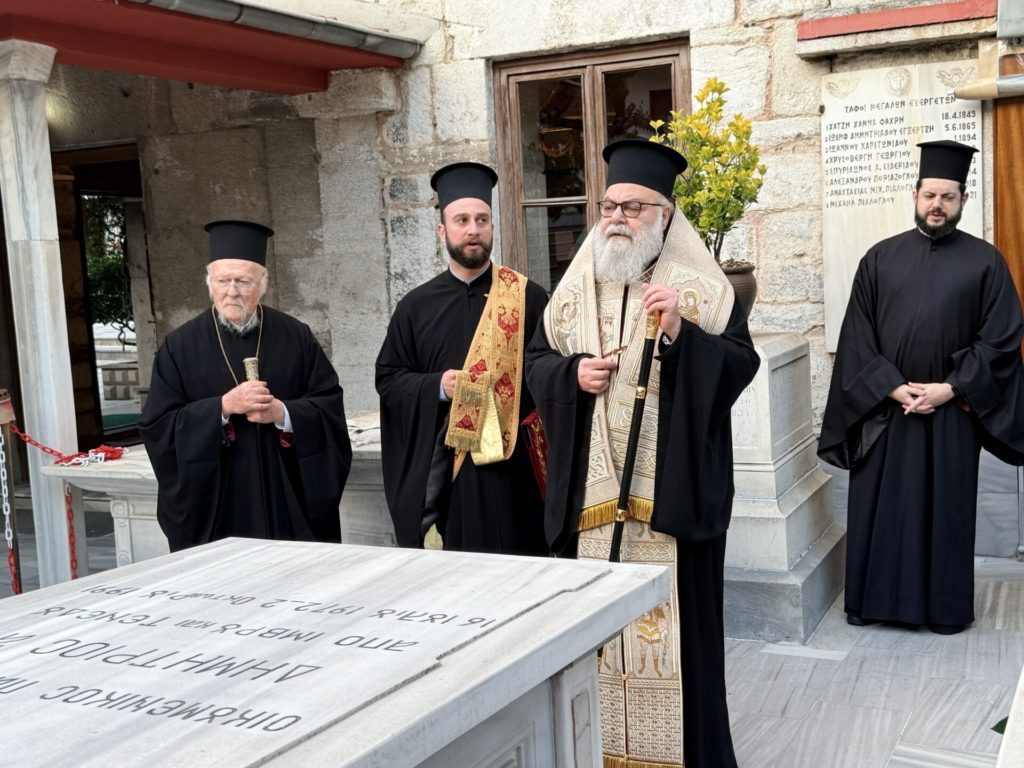 Ο Πατριάρχης Αντιοχείας τέλεσε Τρισάγιο για τους Οικουμενικούς Πατριάρχες