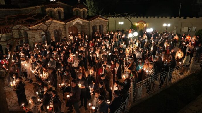 Αναστοχασμοί στην Διακαινήσιμο: Ο Πειρασμός της Ανθρωπαρεσκείας