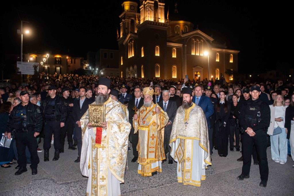 “Η ζωή εν τάφω” στην Καλαμάτα