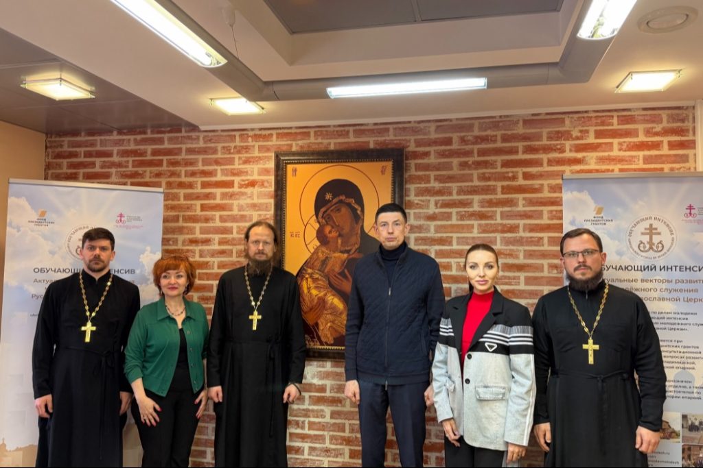 Состоялась встреча и.о. председателя Синодального отдела по делам молодежи с руководством Всероссийского детского центра «Смена»