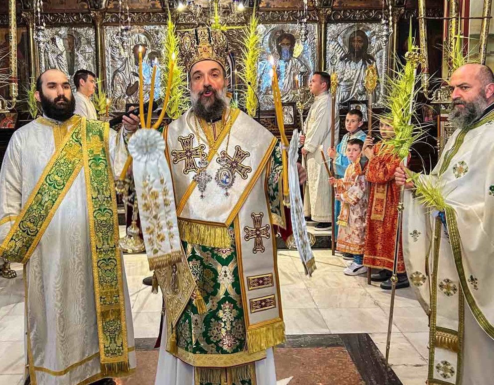 Η Κυριακή των Βαΐων στο Μεγαλοχώρι Σαντορίνης