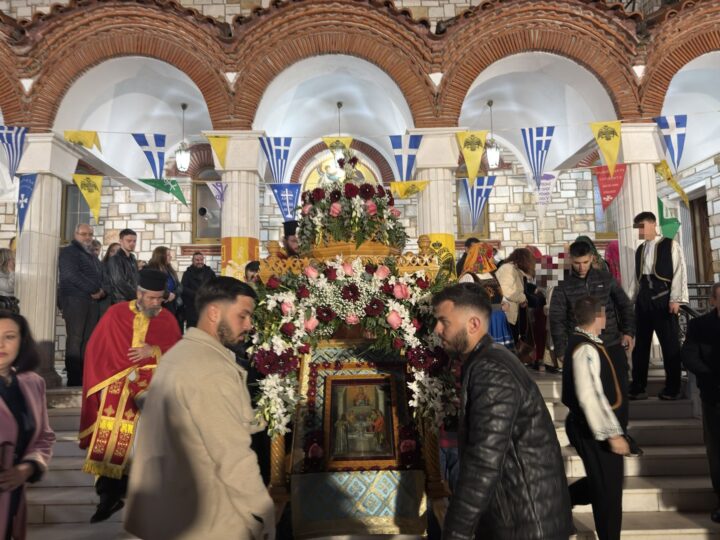 Η εορτή της Ζωοδόχου Πηγή στη Μητρόπολη Θηβών