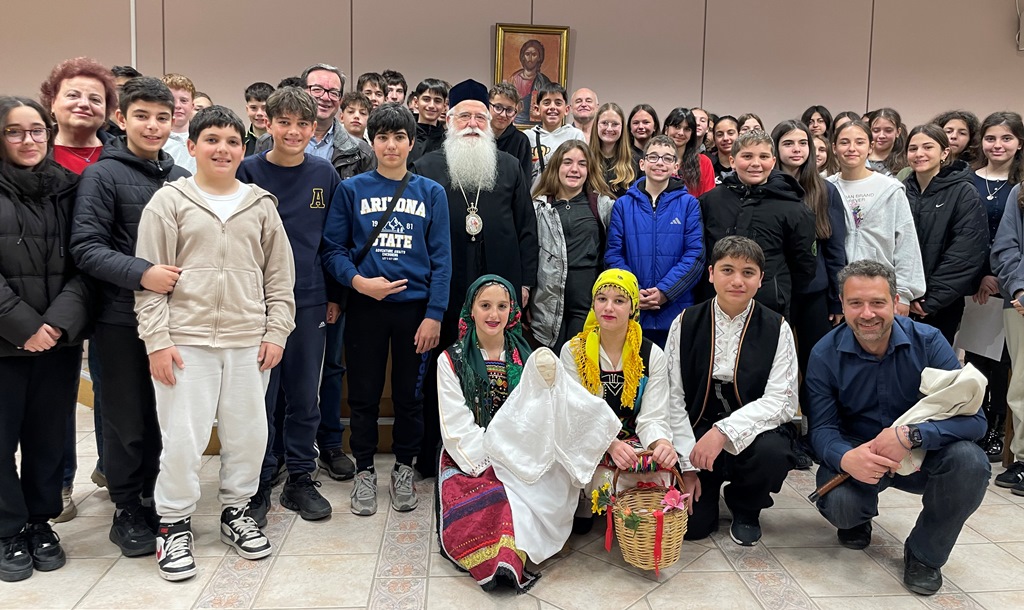 Επίσκεψη μαθητών του 3ου Γυμνασίου Κομοτηνής στον Μητροπολίτη Δημητριάδος