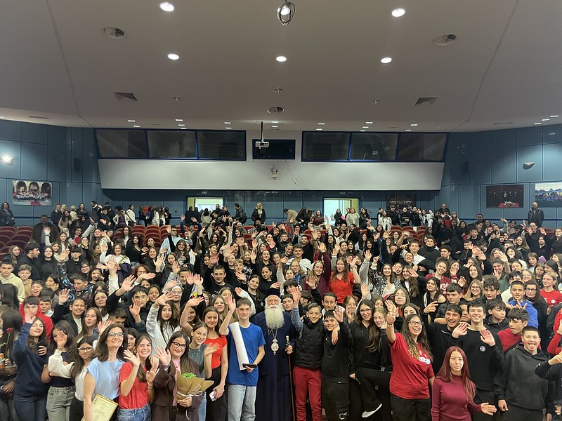 Δημητριάδος Ιγνάτιος: «Η μουσική είναι δώρο του Θεού στον άνθρωπο» – Εκατοντάδες μαθητές στη 1η Συνάντηση Μαθητικών Χορωδιών στον Βόλο