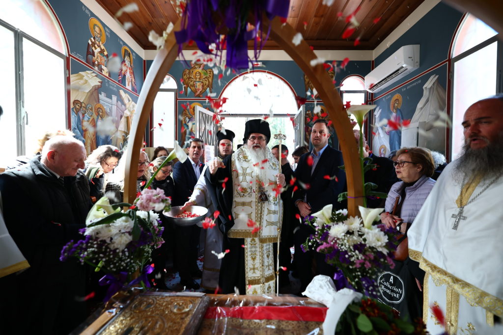 Καλαμαριά: Η περιφορά του Επιταφίου στον Κοιμητηριακό Ναό Αγίου Λαζάρου (ΦΩΤΟ)