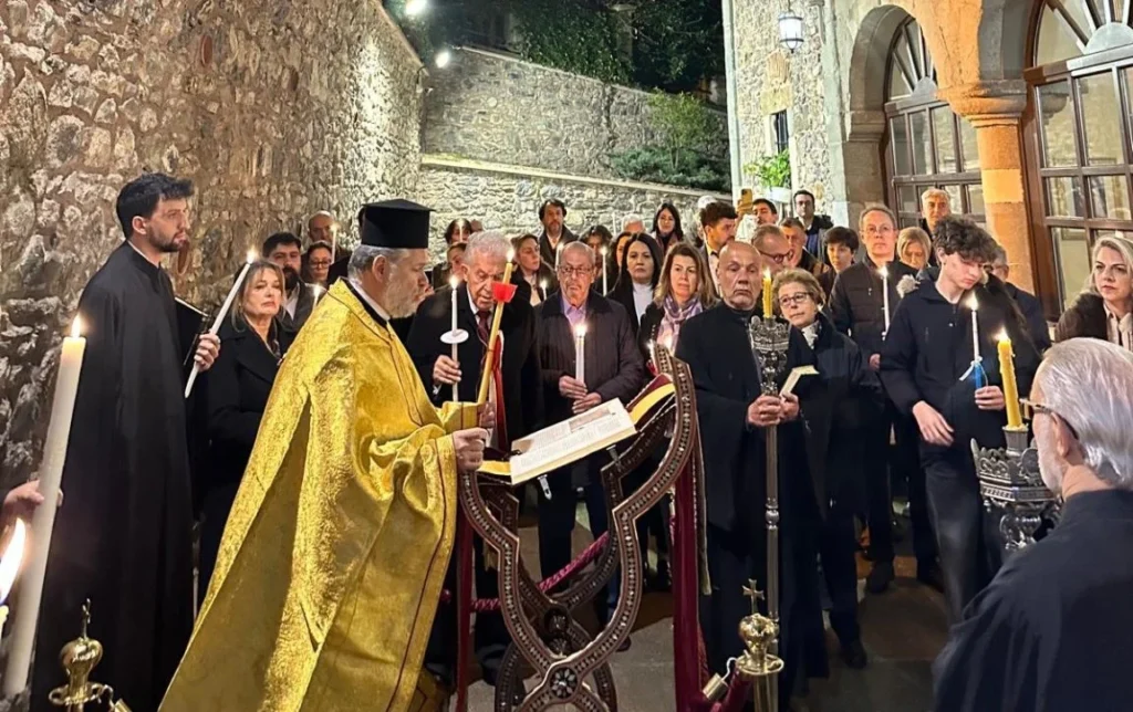 The Liturgical Life in Neochorion during Holy Week and Bright Week
