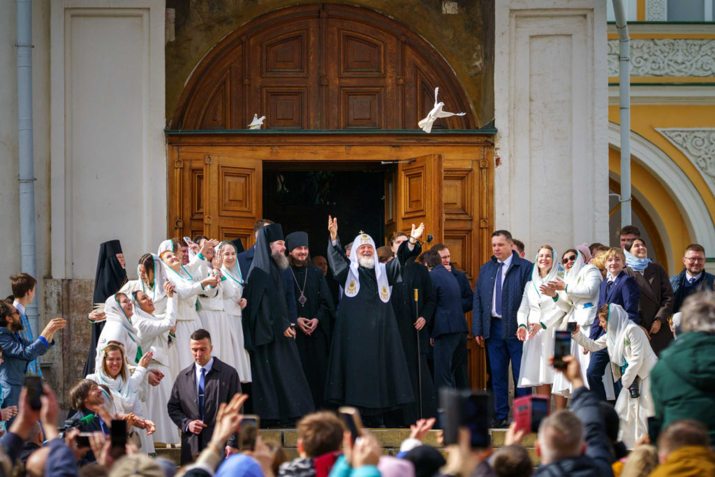 В праздник Благовещения Пресвятой Богородицы Святейший Патриарх Кирилл совершил Литургию в Благовещенском соборе Московского Кремля