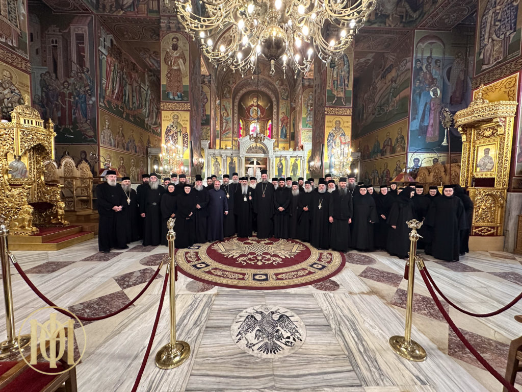 Ο Αρχιεπίσκοπος Θεοφάνης και ομάδα προσκυνητών από το Ιάσιο στη Θεσσαλονίκη