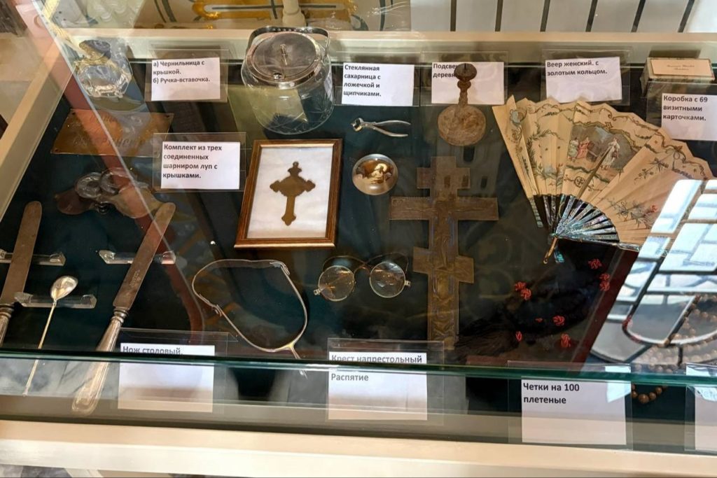 В Воскресенском соборе Твери открылась выставка, посвященная преподобноисповеднику Сергию Сребрянскому