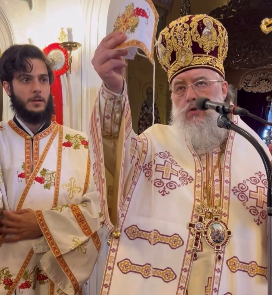 Χειροτονία νέου Διακόνου στην Αγία Παρασκευή Καπανδριτίου