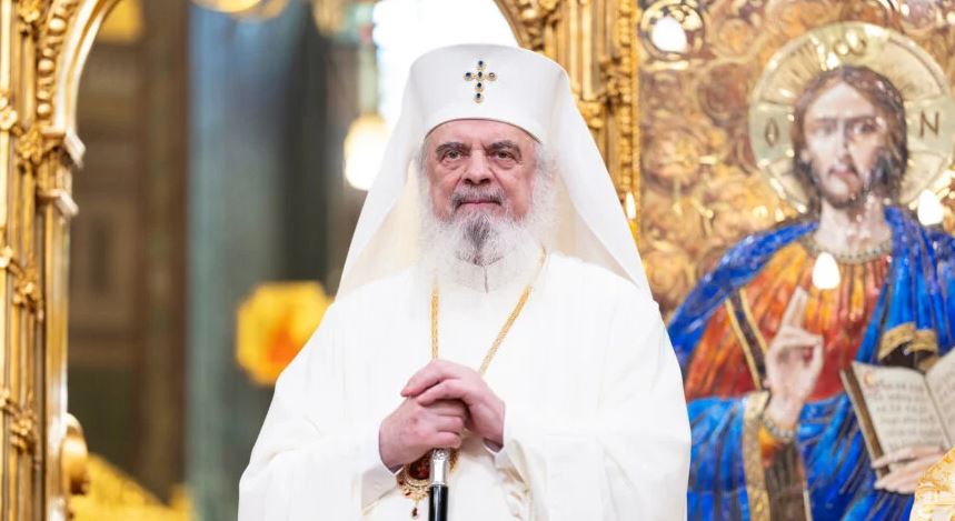 Sufletul creștinului evlavios se dăruiește în fiecare zi lui Hristos ca mir de mare preț: Patriarhul Daniel